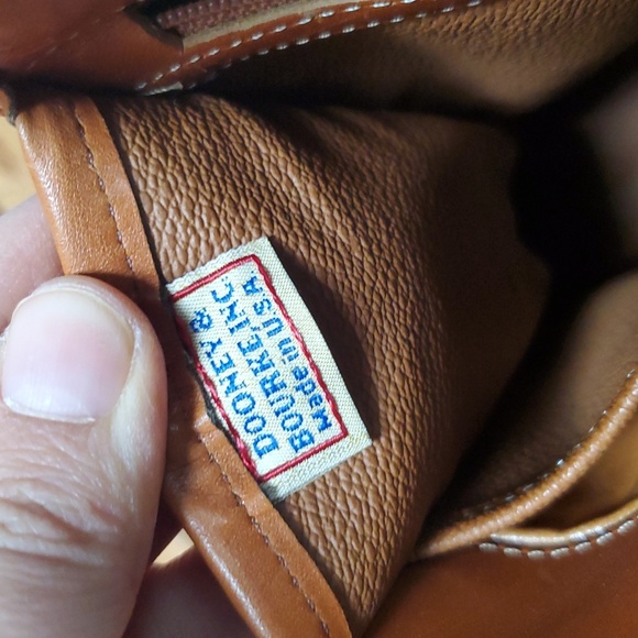 Dooney & Bourke All Weather Leather Vintage Satchel - Picture 11 of 15